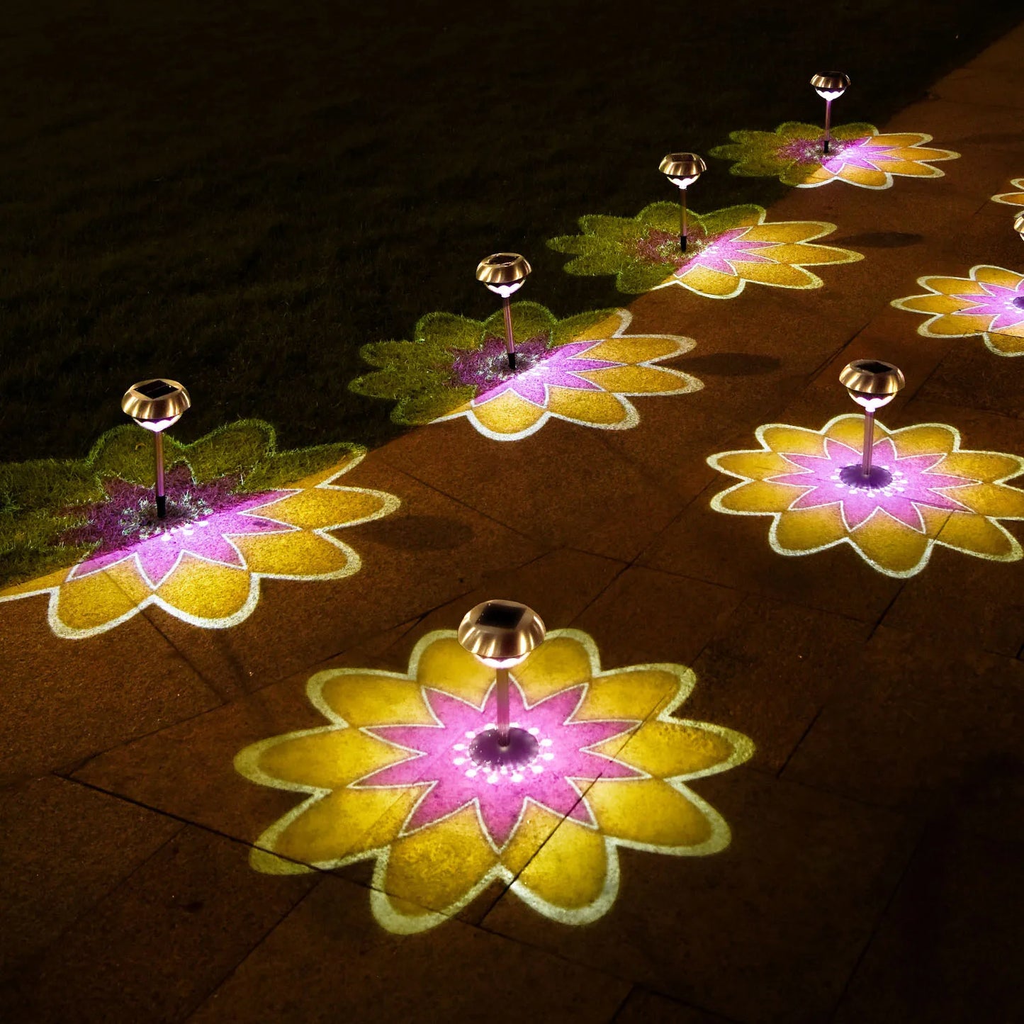 Solar Flower Projection Lawn Light