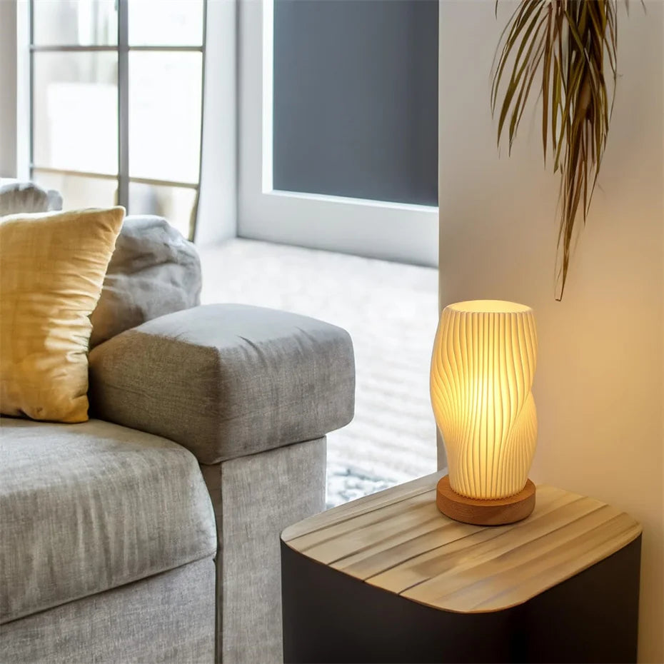 3D Printed Corn-Stalk Table Lamp