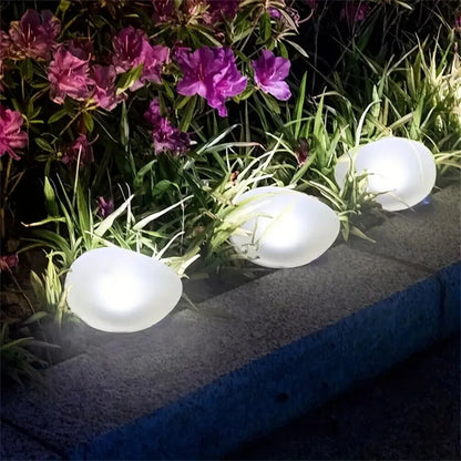 Solar Glow Garden Ball Light