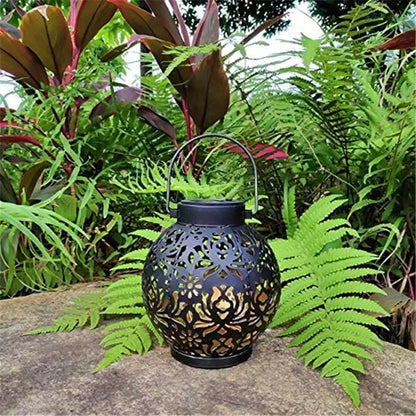 Solar Hollow Pattern Garden Lantern